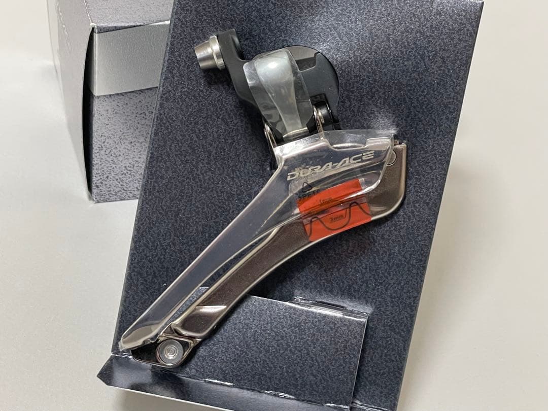 シマノDURA－ACEフロントディレイラー「FD－7900－F」新品