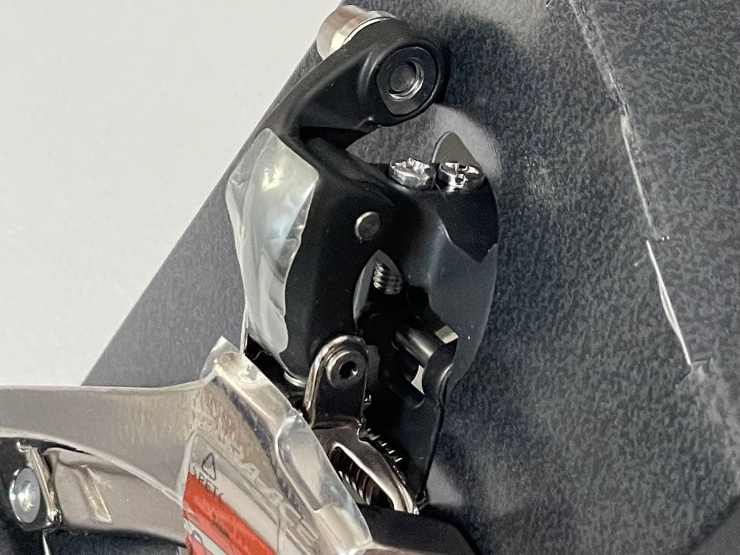 シマノDURA－ACEフロントディレイラー「FD－7900－F」新品