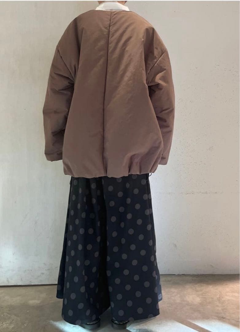 nop de nod ノップドゥノッド ノーカラー中綿ショートコートモカ 新品