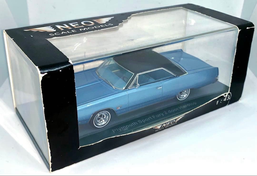 ネオ プリマス スポーツ フューリー 2ドア ハードトップ 1/43 NEO