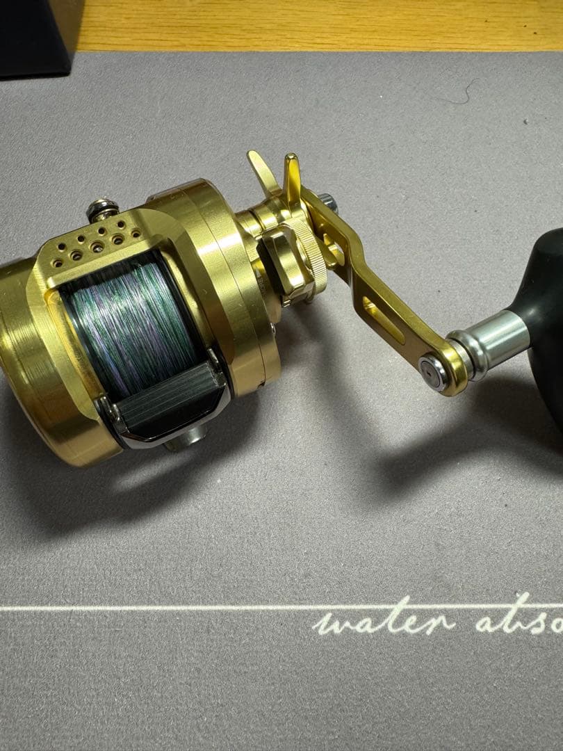 SHIMANO 22OCEA CONQUEST 300HG 両軸リール