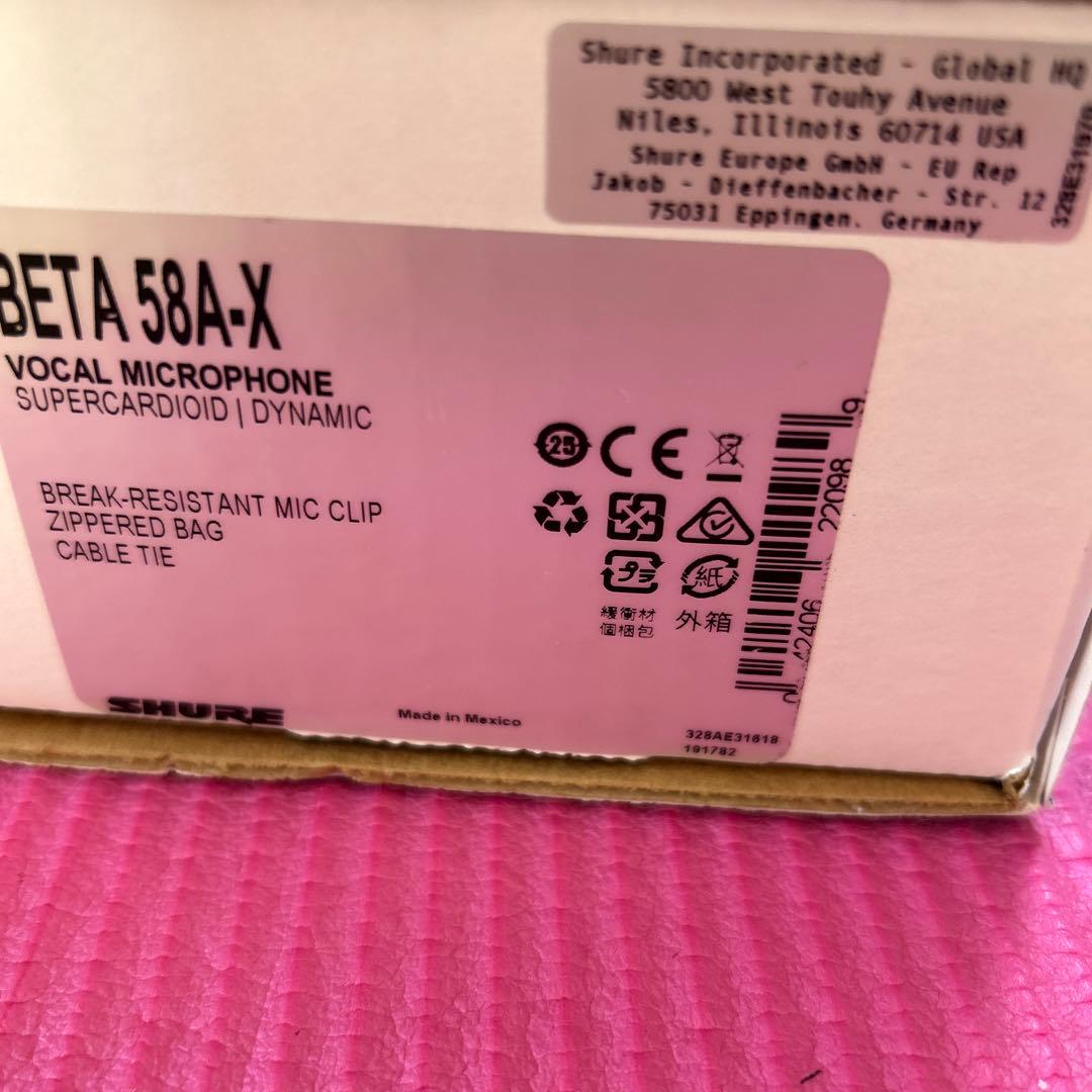 SHURE BETA58A ダイナミックマイク　3回使用　シュア　マイク