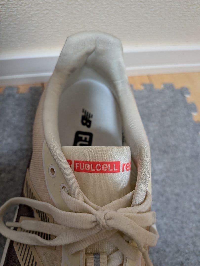 スパイク・シューズ New Balance FuelCell Rebel v5 2e 27.0cm