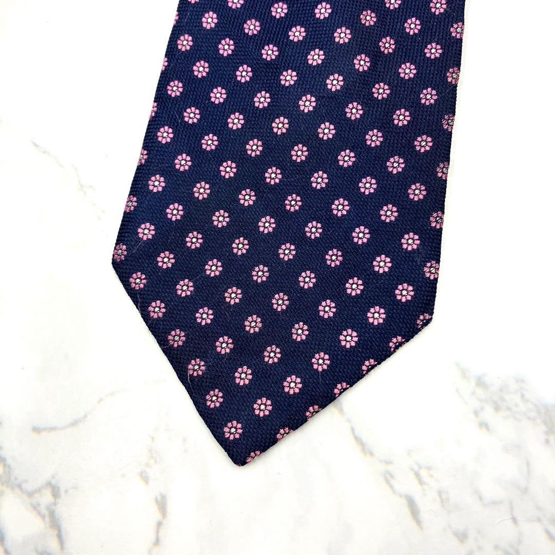 ◆せブランド専用◆Paul Smith ネクタイ 紺色 花柄 高級感