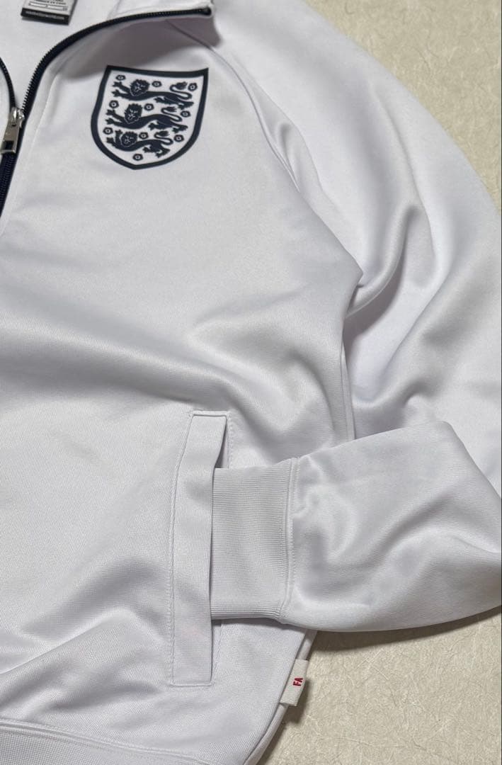 NIKE イングランド代表　トラックジャケット　ジャケット