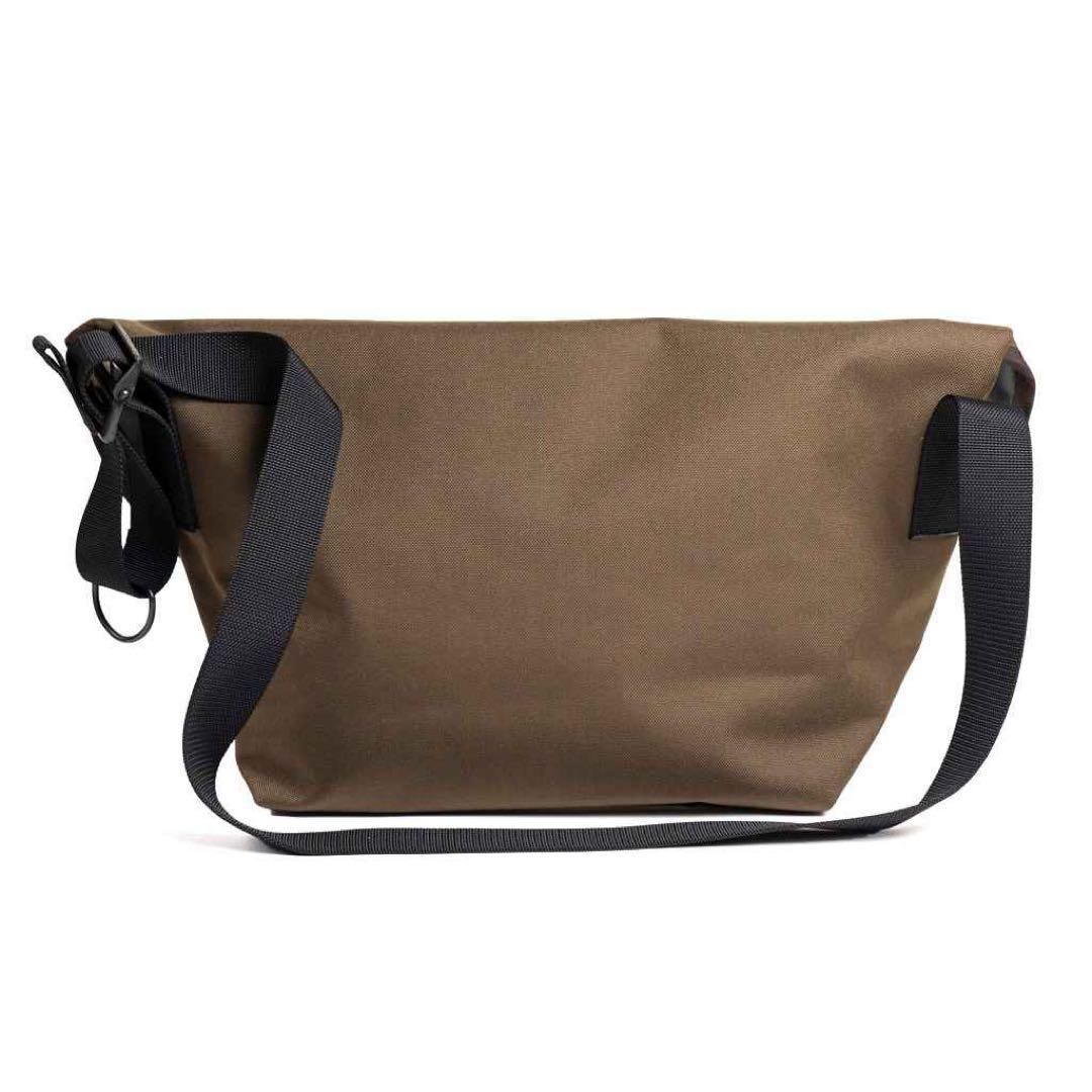 BLUE LUGメッセンジャーバッグ　half size brown