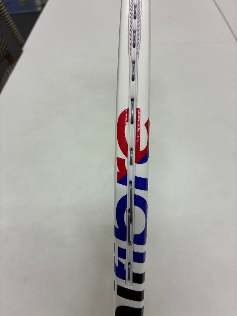 Tecnifibre T-FIGHT300 テニスラケット
