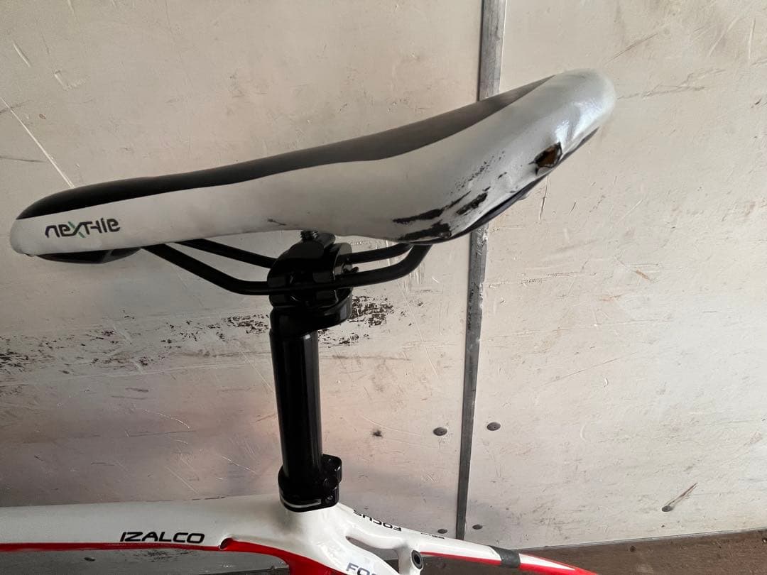 FOCUS IZALCO PRO 2011フレームハイモジュラスカーボン