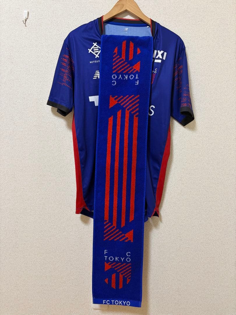 美品 FC東京 2025ユニフォーム XLサイズ タオルマフラー付き