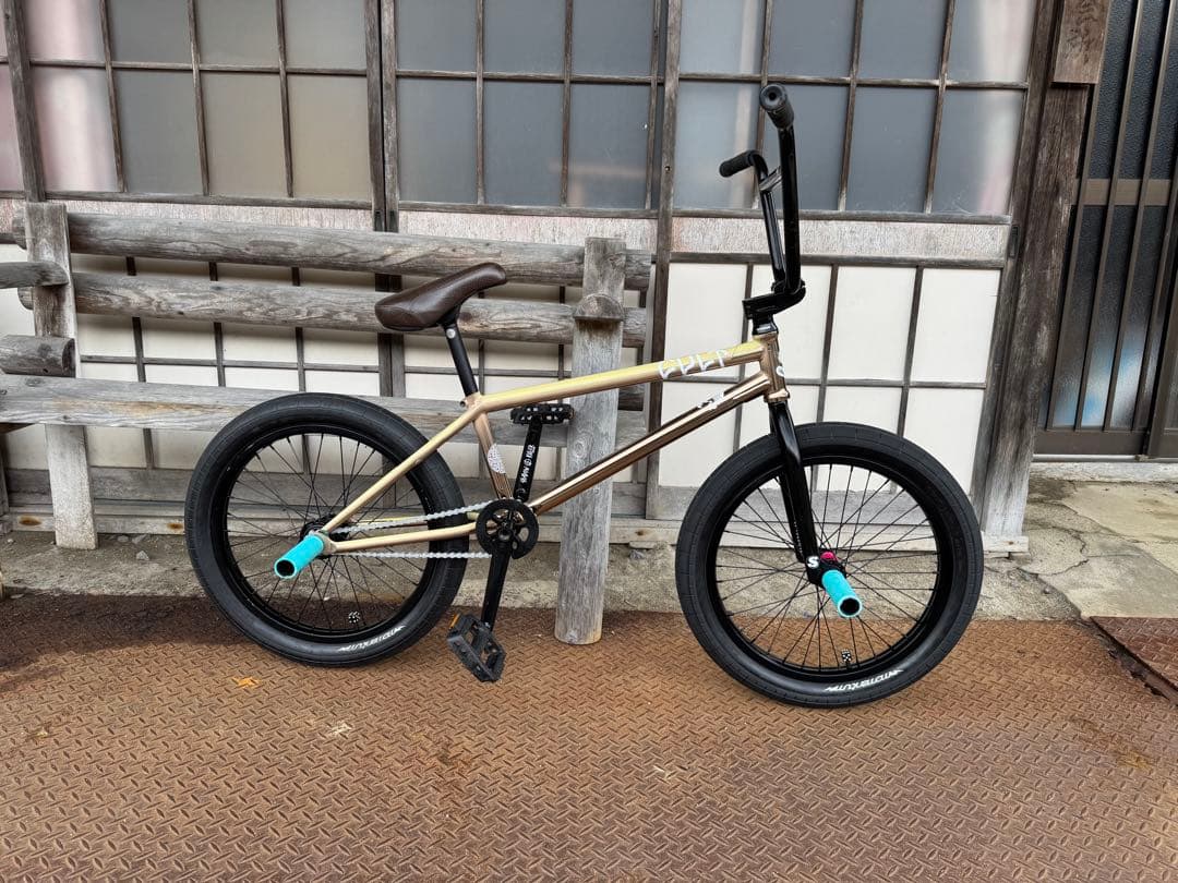 BMXバイク CULT HAWK AK フルカスタム　20.5”