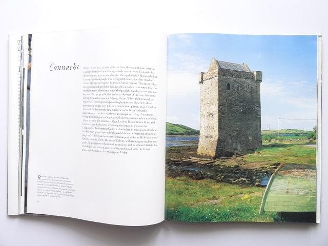 洋書◆アイルランドの美しい村の写真集 本 建築 風景 景色 教会