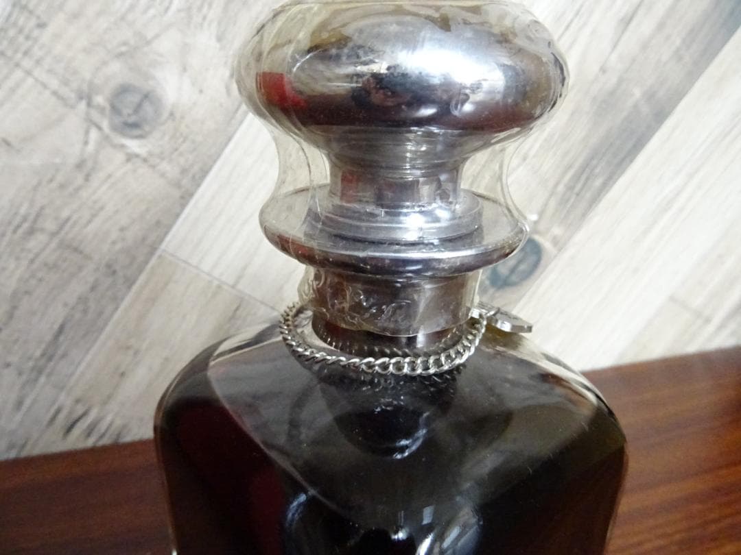 P*i様 鹿024 ヘネシー ナポレオン シルバートップ ブランデー 700ml