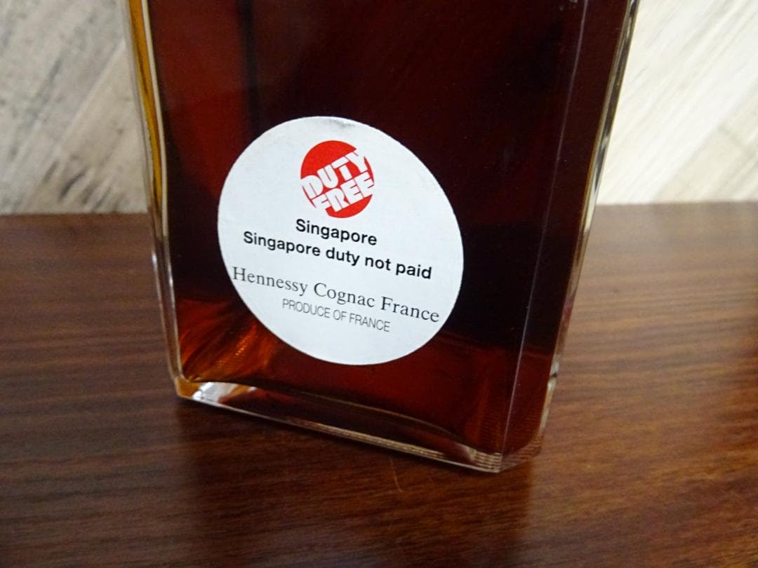 P*i様 鹿024 ヘネシー ナポレオン シルバートップ ブランデー 700ml