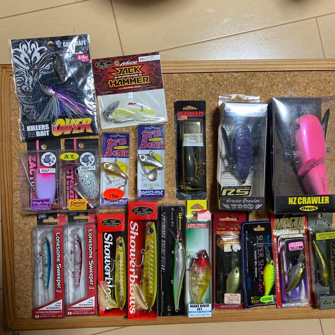 アベンアクローラーRSなど未使用ストックルアーまとめ売りバス釣り引退