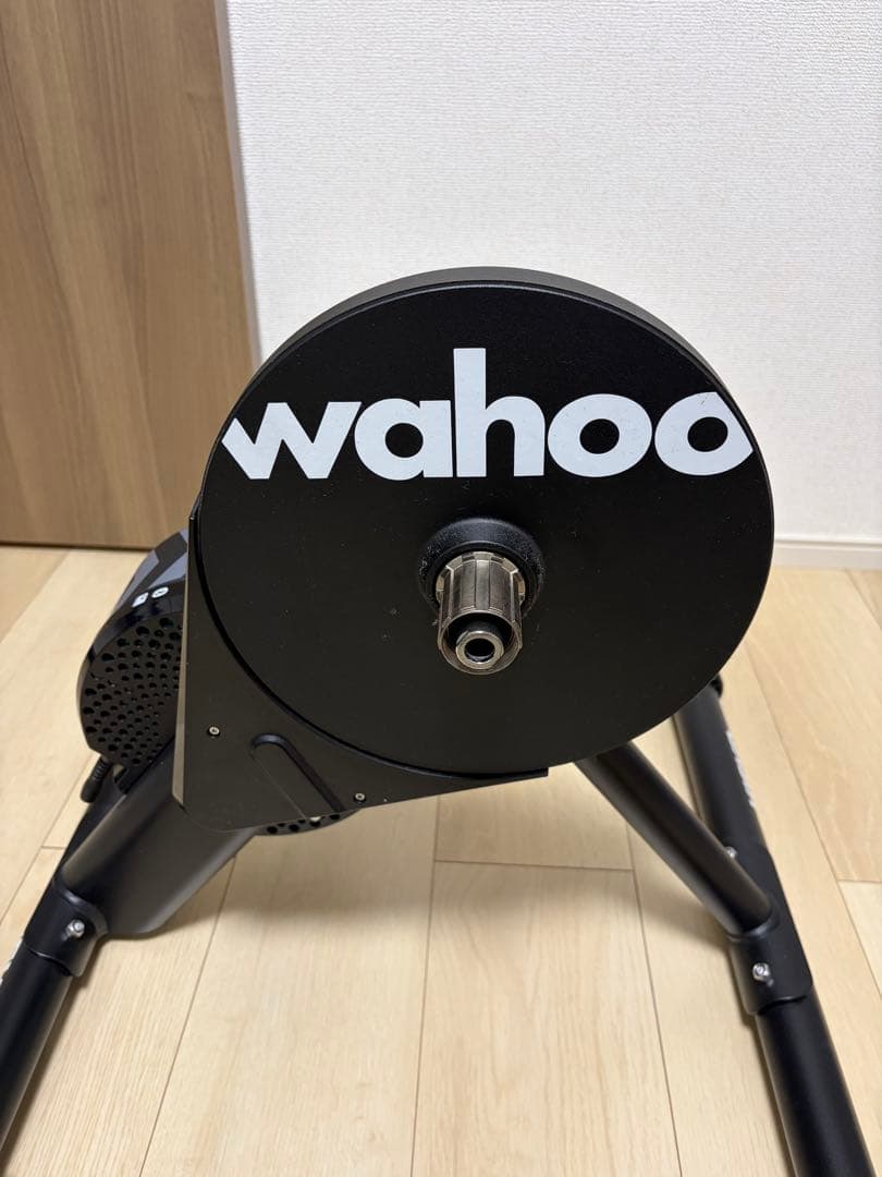 wahoo KICKR CORE スマートトレーナー