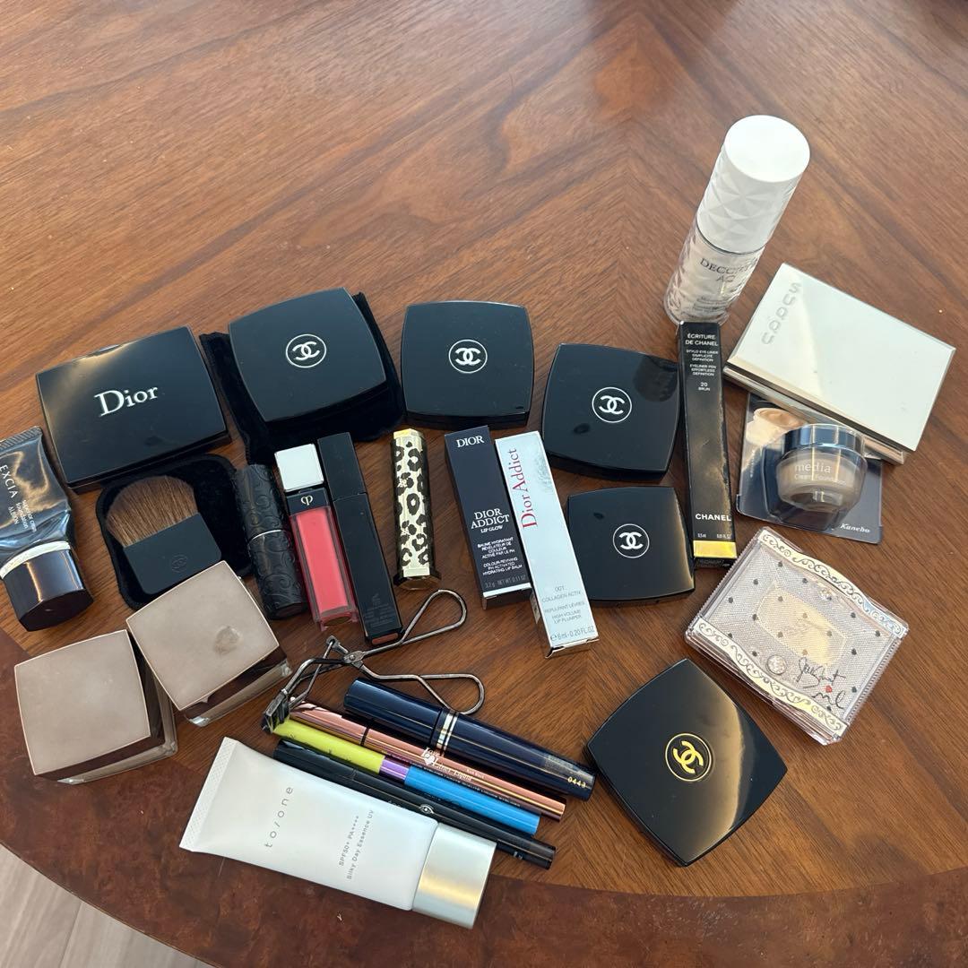 化粧品　シャネル　ディオール等　chanel dior