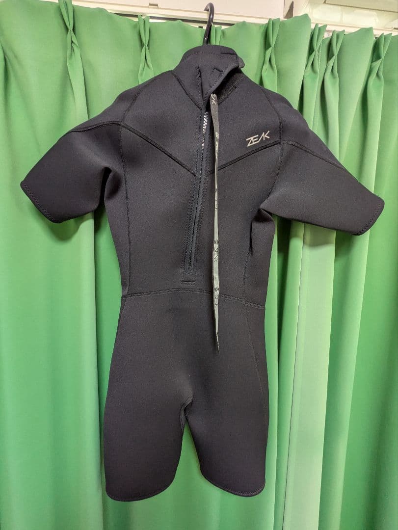未使用　zeak ウェットスーツ　メンズ　Lサイズ