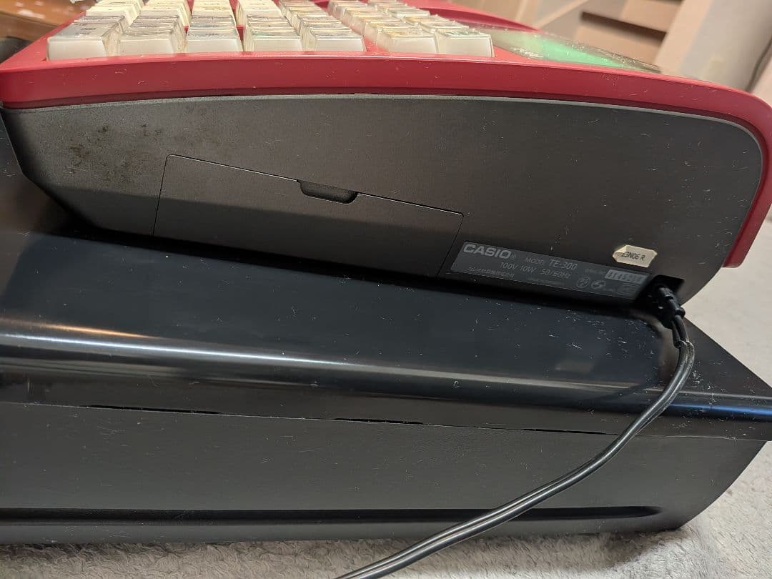 CASIO TE-300 レジスター 赤