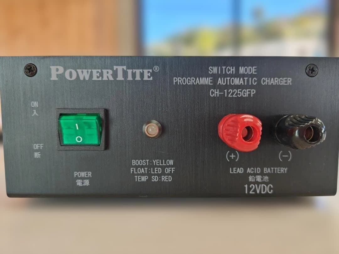 POWER TITE　CH-1225GFP　すぐれ者充電器