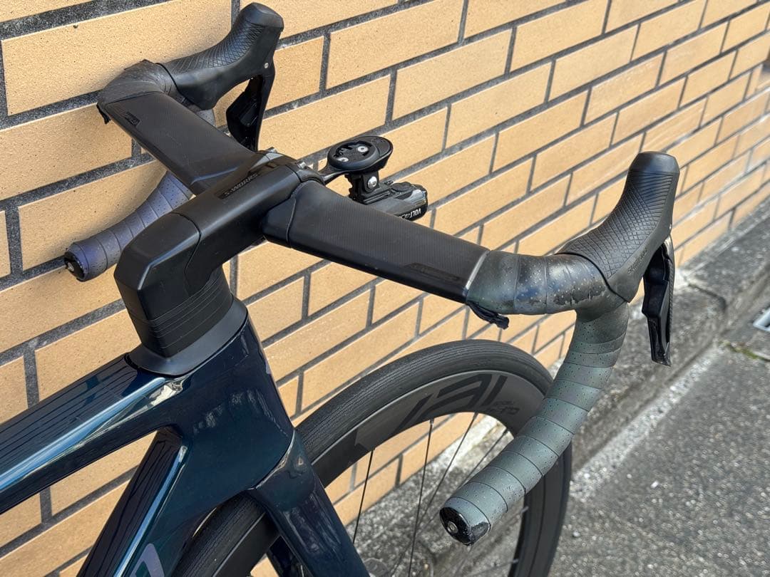 Specialized VENGE Pro ロードバイク　Di2 ホイール抜き