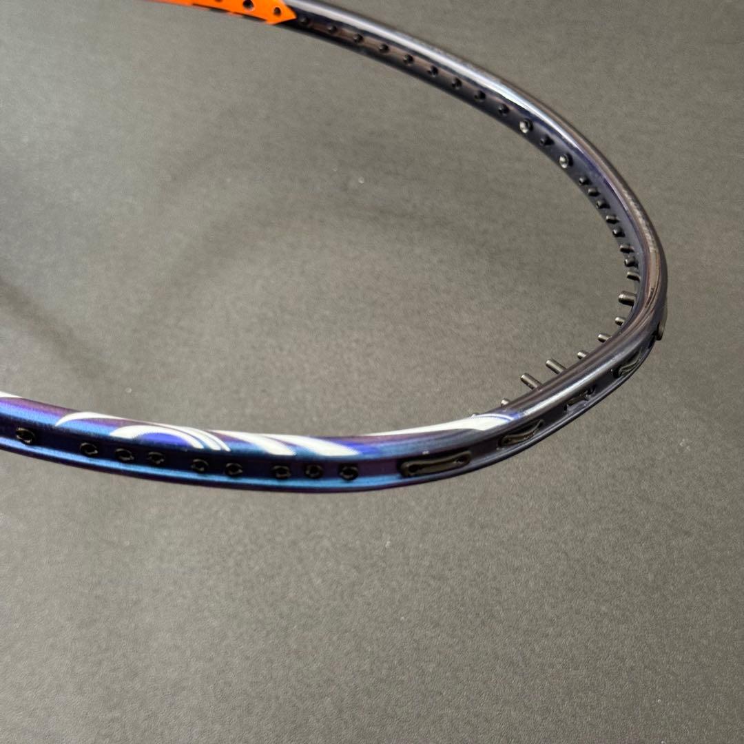 【新品同様】ヨネックス アストロクス100ZZ 4UG5 廃盤