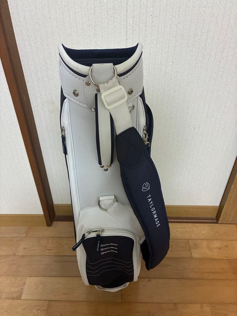と*こ様 テーラーメイド　キャディバッグ　美品