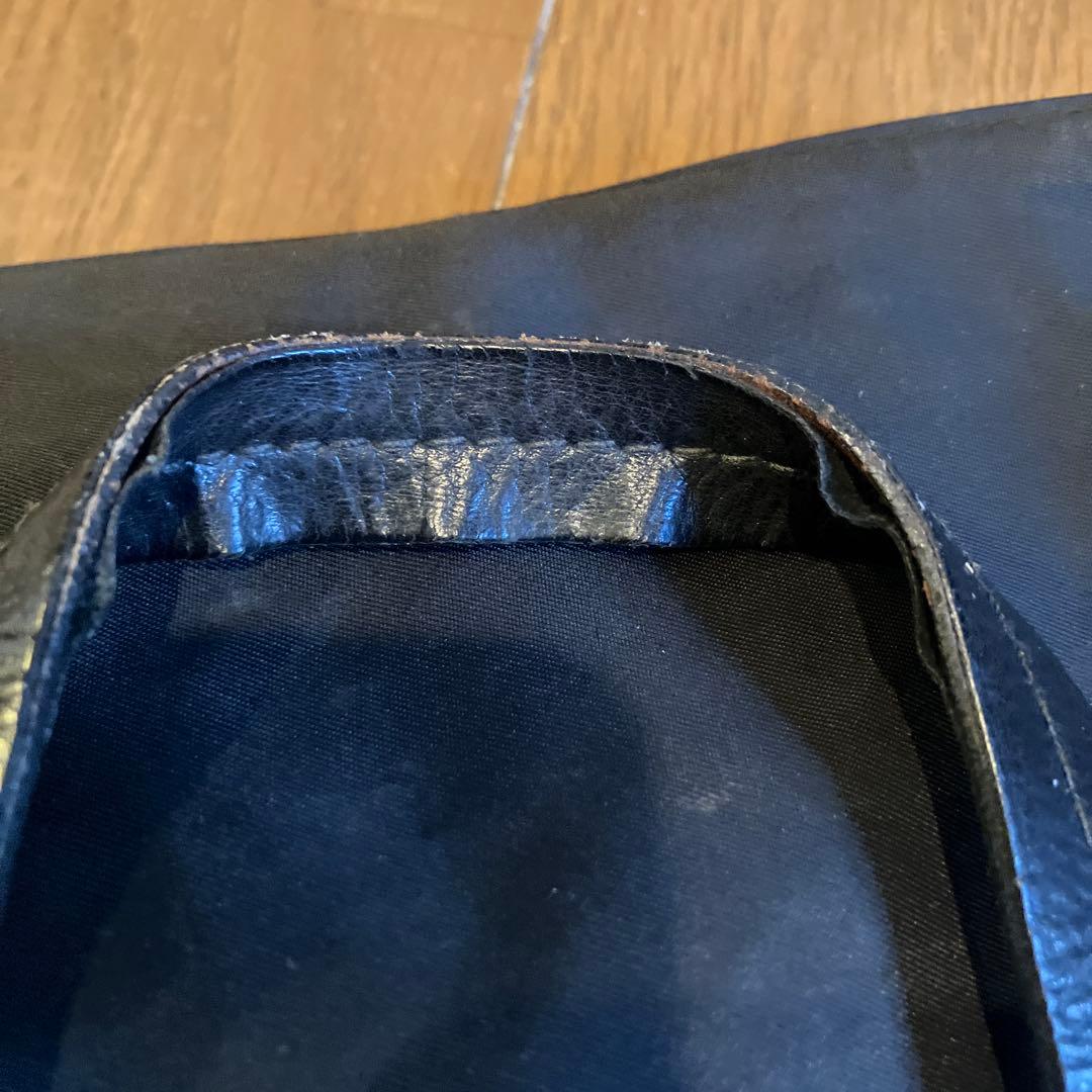 PRADA 黒 ナイロントートバッグ