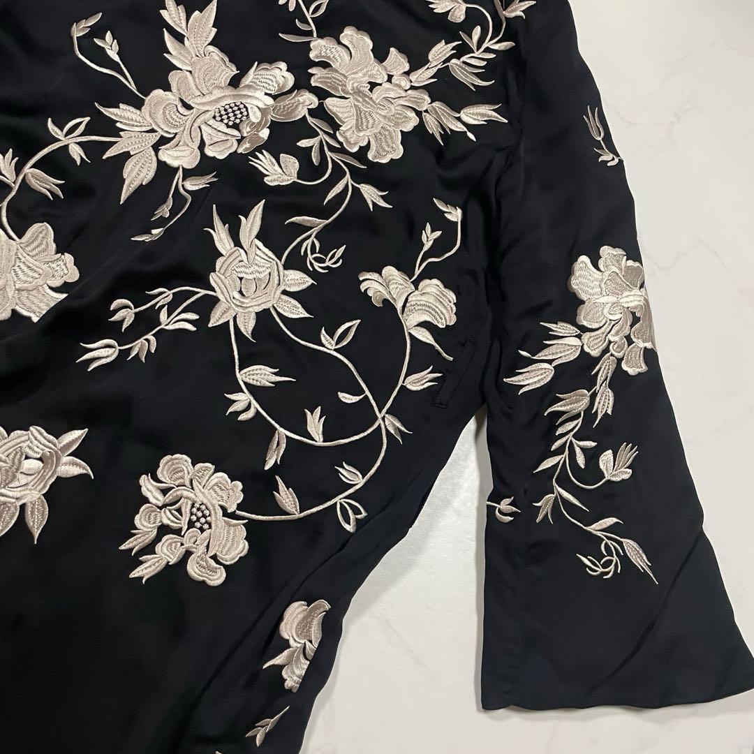 美品【ZARA WOMAN】ザラウーマン フラワー刺繍 着物 ロングガウン