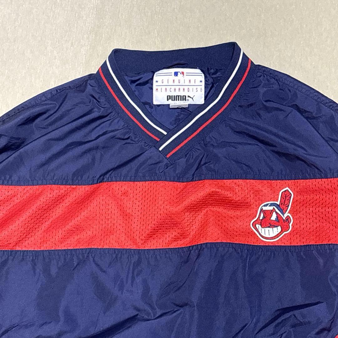 00s US古着MLB INDIANS ナイロンプルオーバーM 紺・赤　プーマ
