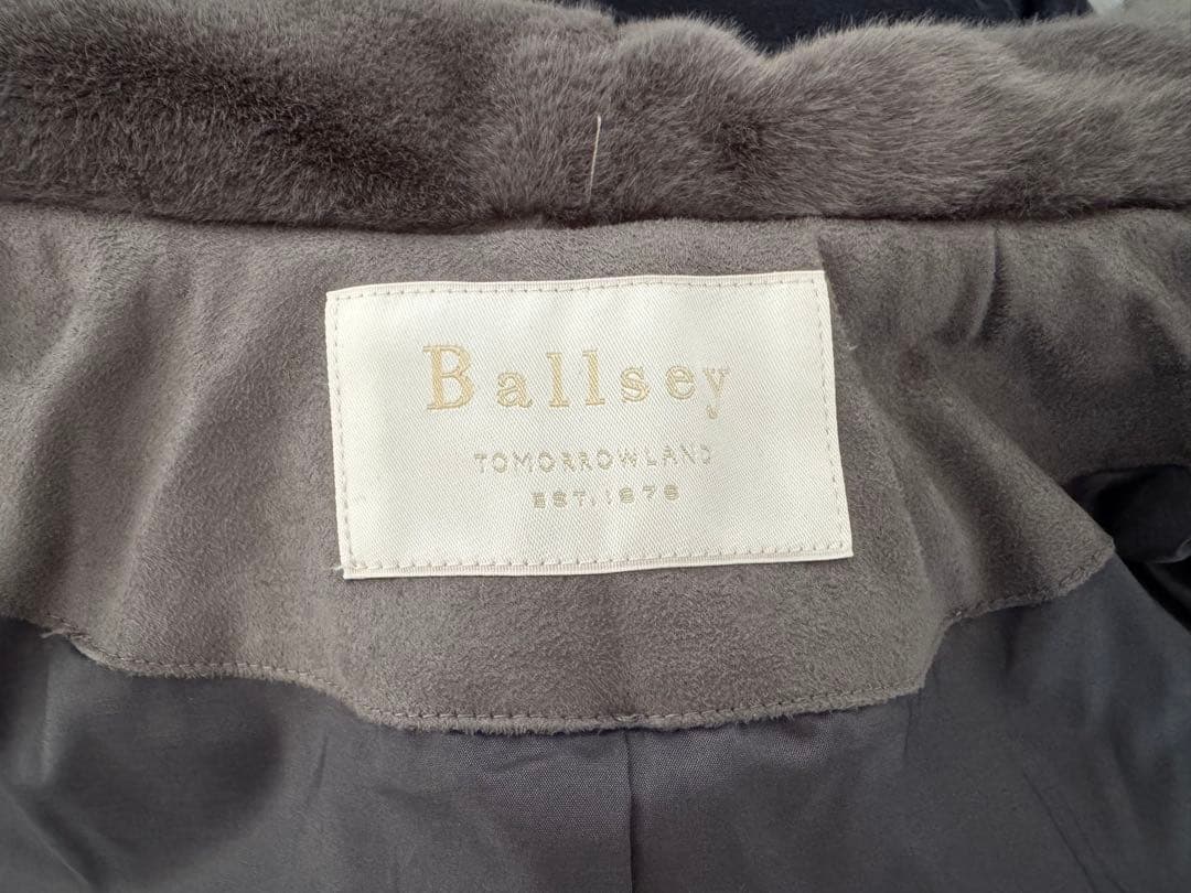 Ballsey スムースファー　フーディポンチョ