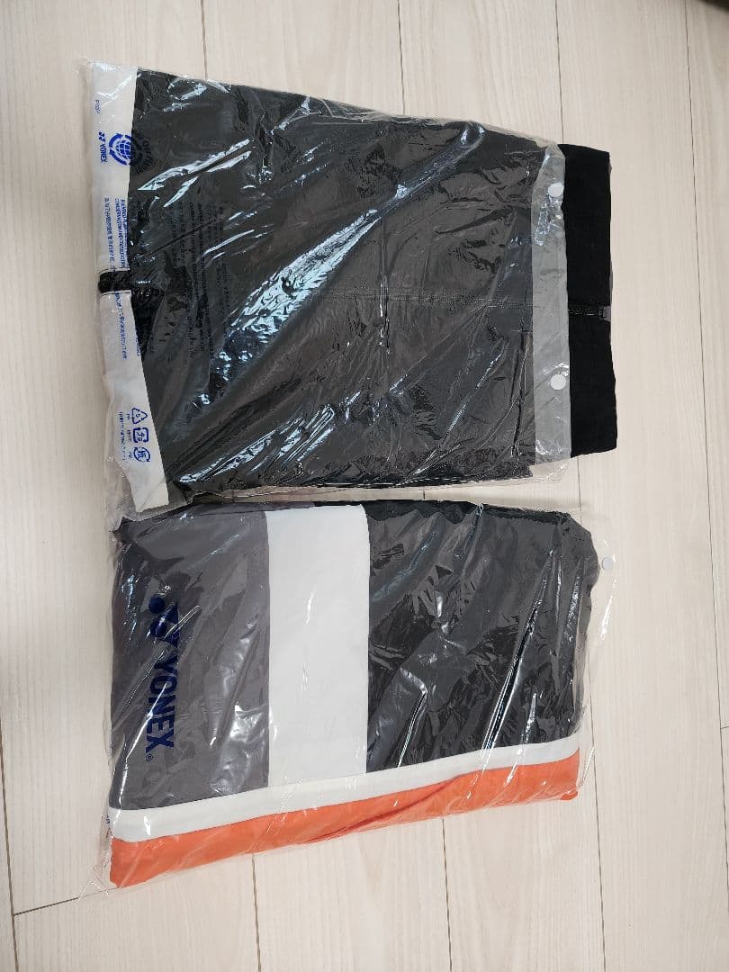 YONEX ユニ裏地付ウォームアップ シャツ & パンツ(Oサイズ) 上下セット
