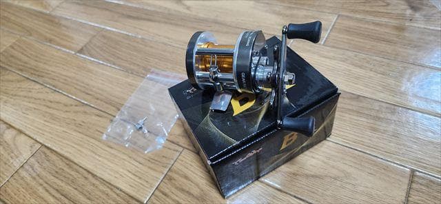 新品Teeway_BL25ベイトリール左ハンドル浅溝小型中華アンバサダー
