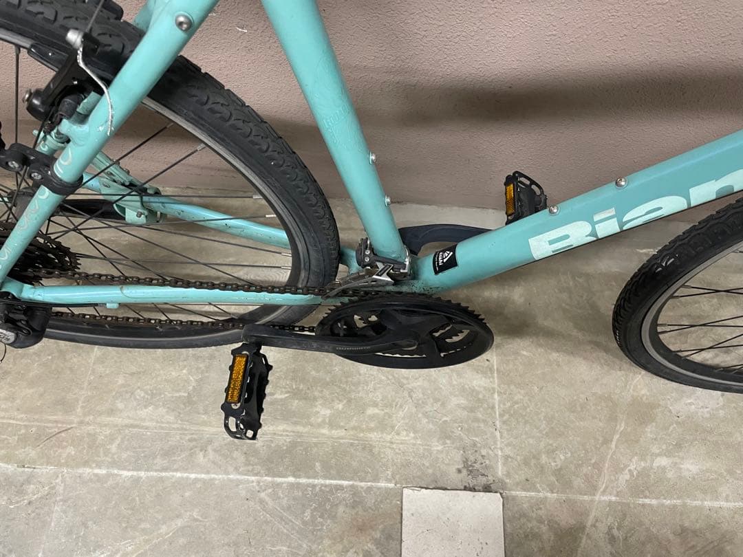 メンテ済み美品　bianchiビアンキ クロスバイク カメレオンテ　サイズ52