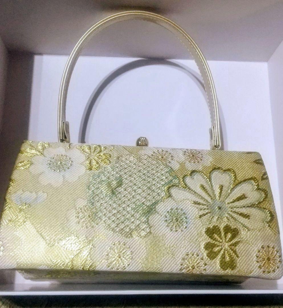 新品未使用　成人式　草履　バッグ　小物セット　ゴールド