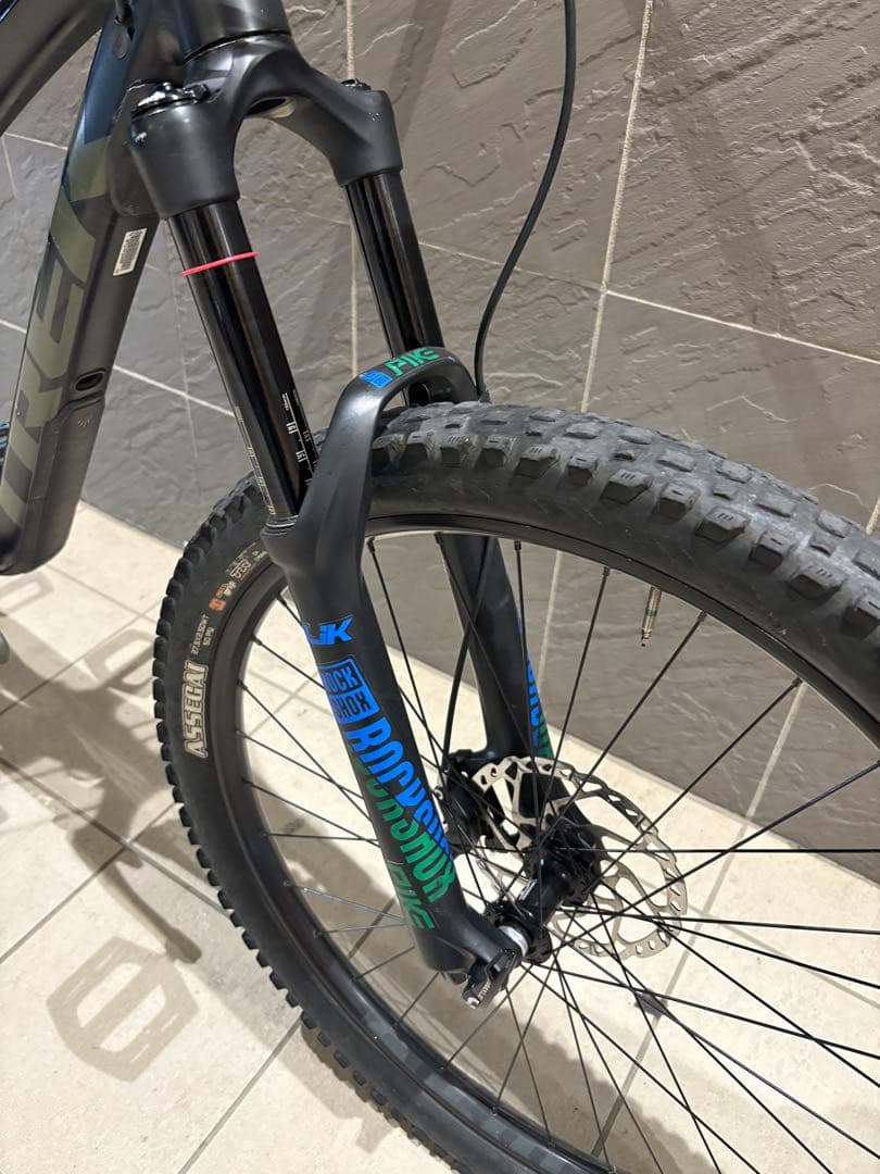 TREK remdy 8 バラ組　引き取り希望