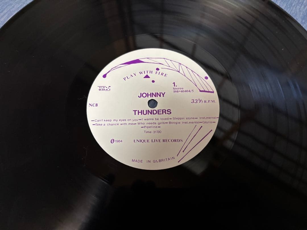 JOHNNY THUNDERS Play With Fireレコード