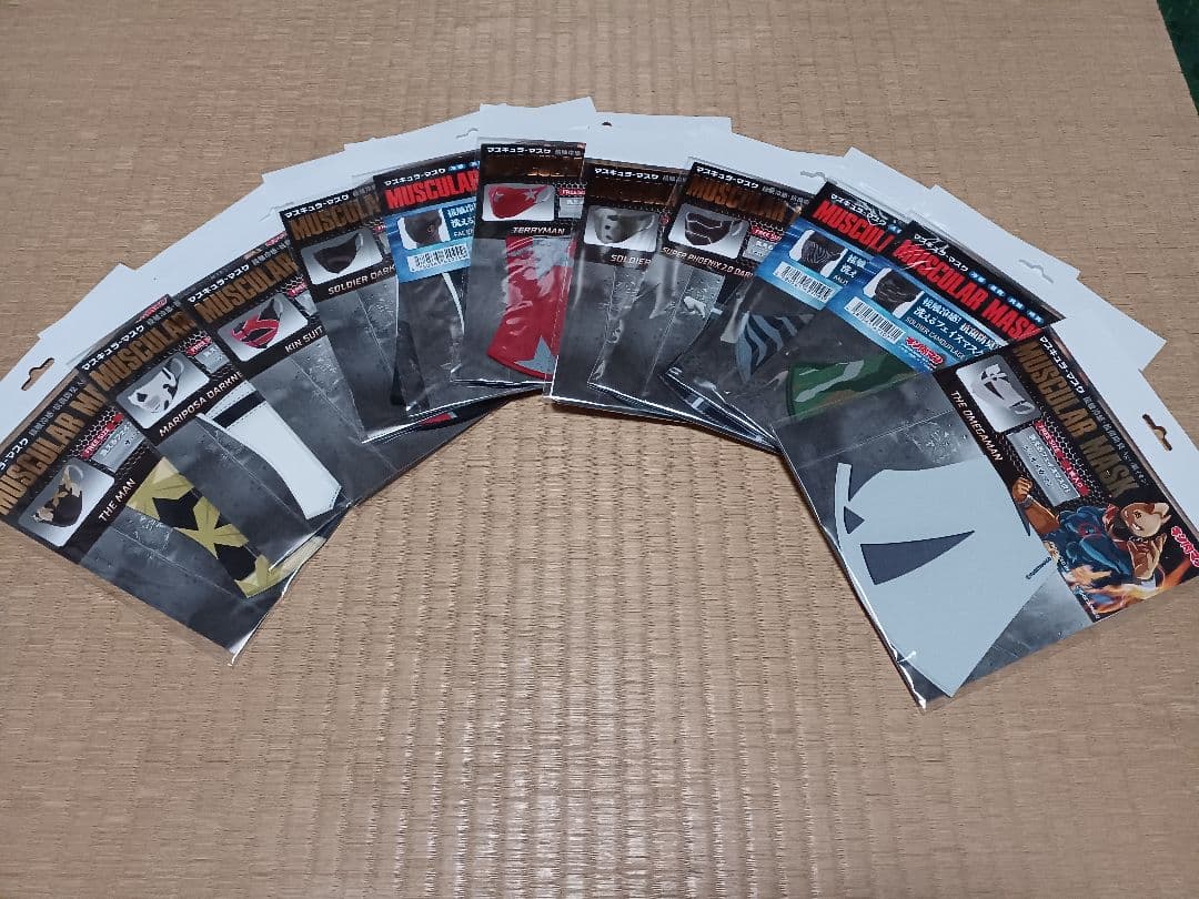 キン肉マン・ウレタンマスク11種類(バラ売り不可)