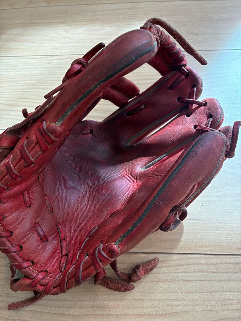 グローブ、赤バットセット