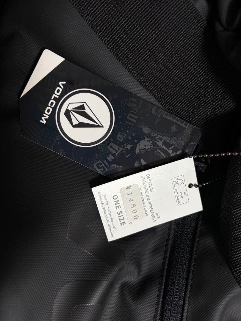 【新品】VOLCOM ダッフルバッグ 32L
