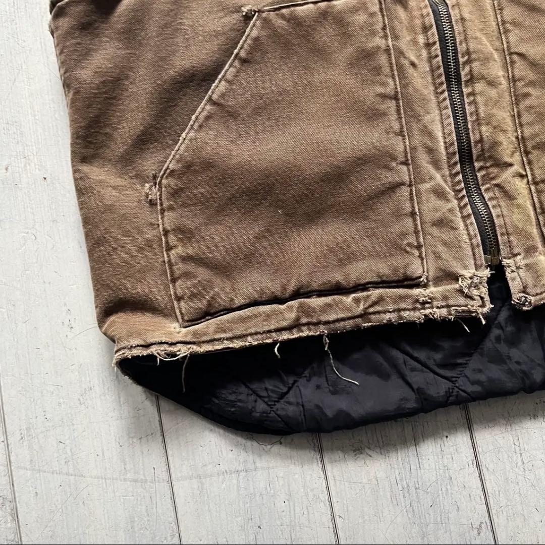 く*い様 -carhartt- fade brown duck vest