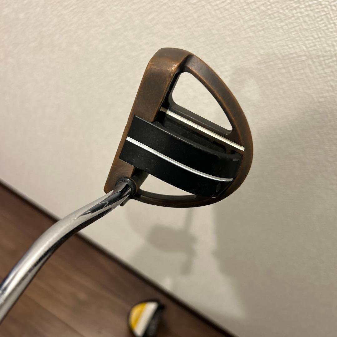 Yes! Golf 37㌅C-Groove i4 Stephanieロングパター