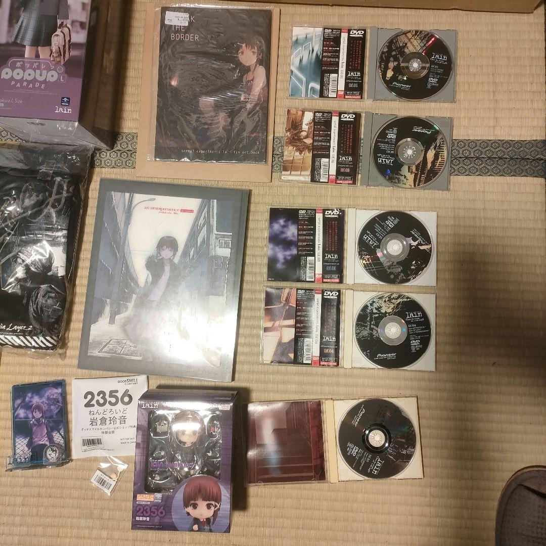 serial experiments lain グッズ
