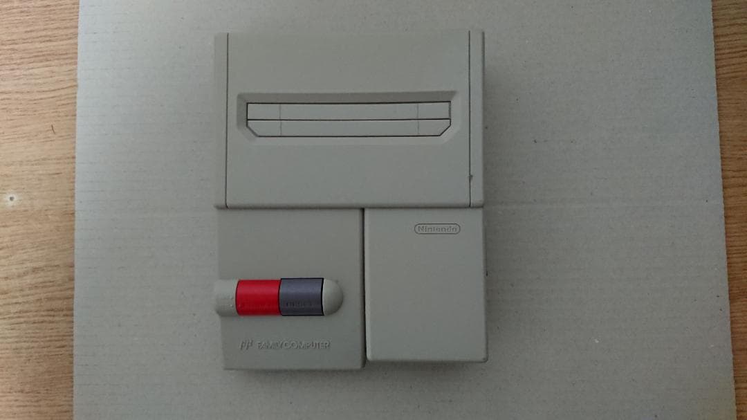 ニューファミコンセット　ソフト8本付き