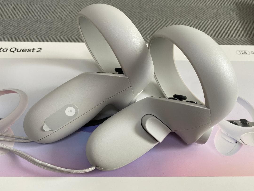  Quest 2 128GB VRヘッドセット + KIWI製アクセサリ