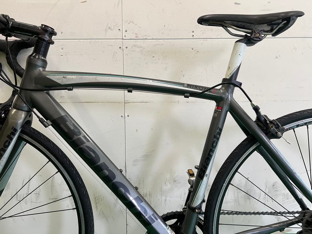 ロードバイク　Bianchi NIRONE7 ビアンキ　ニローネ