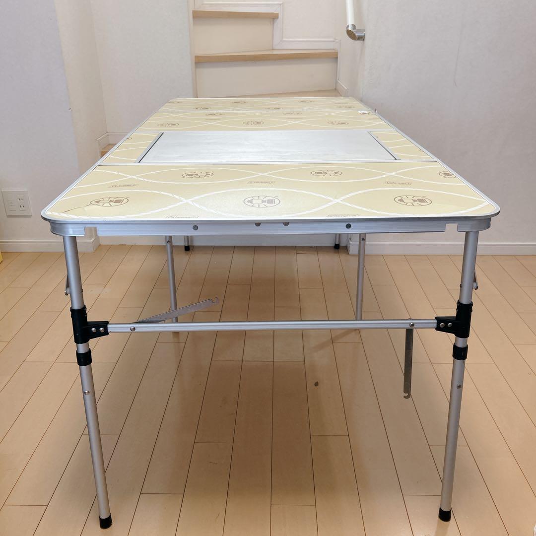 Coleman スリム四折BBQテーブル 横幅160cm