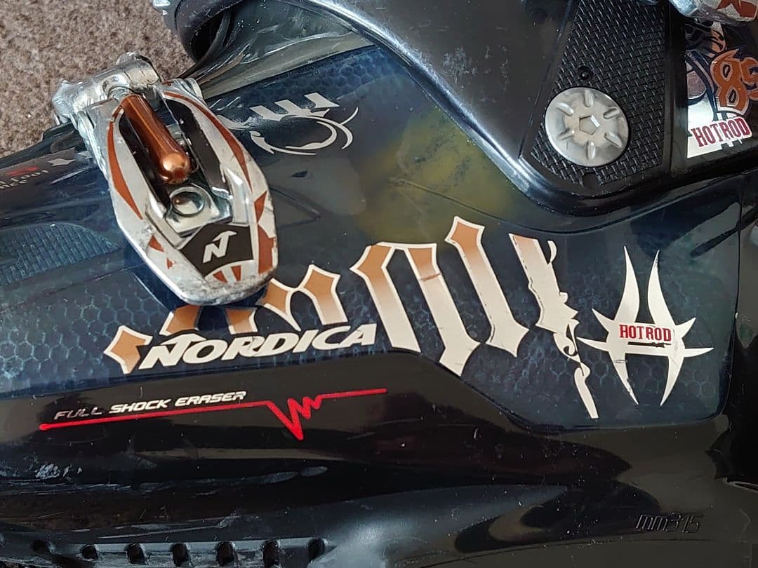 NORDICA　ノルディカ　スキーブーツ　27センチ　27.5センチ