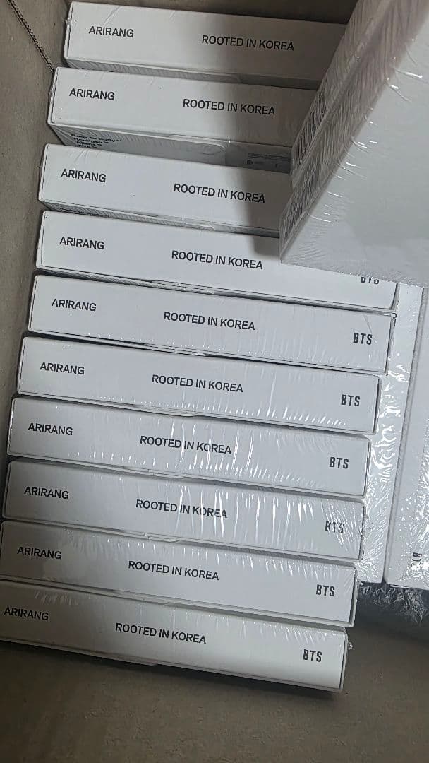 【新品未開封】BTS ARIRANGアルバム2種×10セット+weverse特典