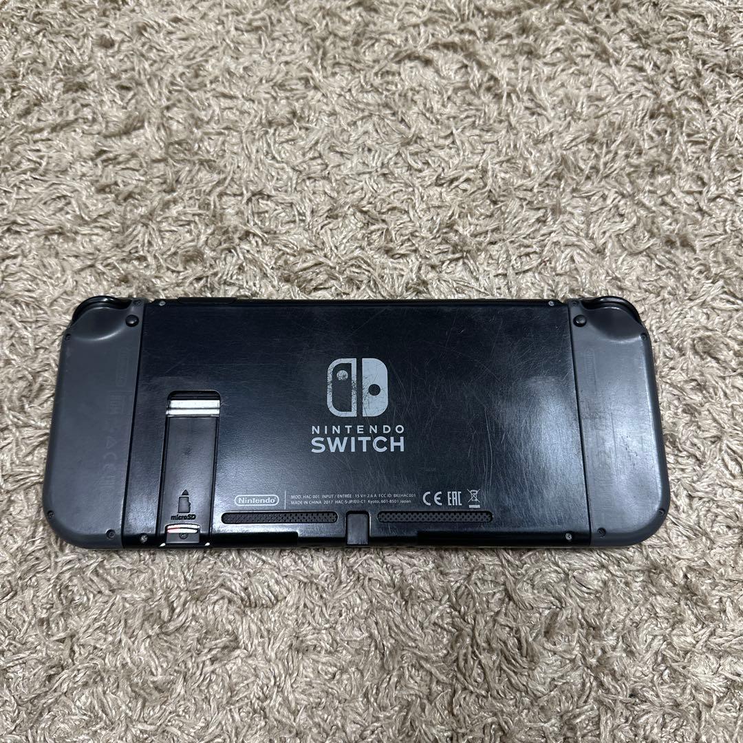 Nintendo Switch 本体 + 付属品