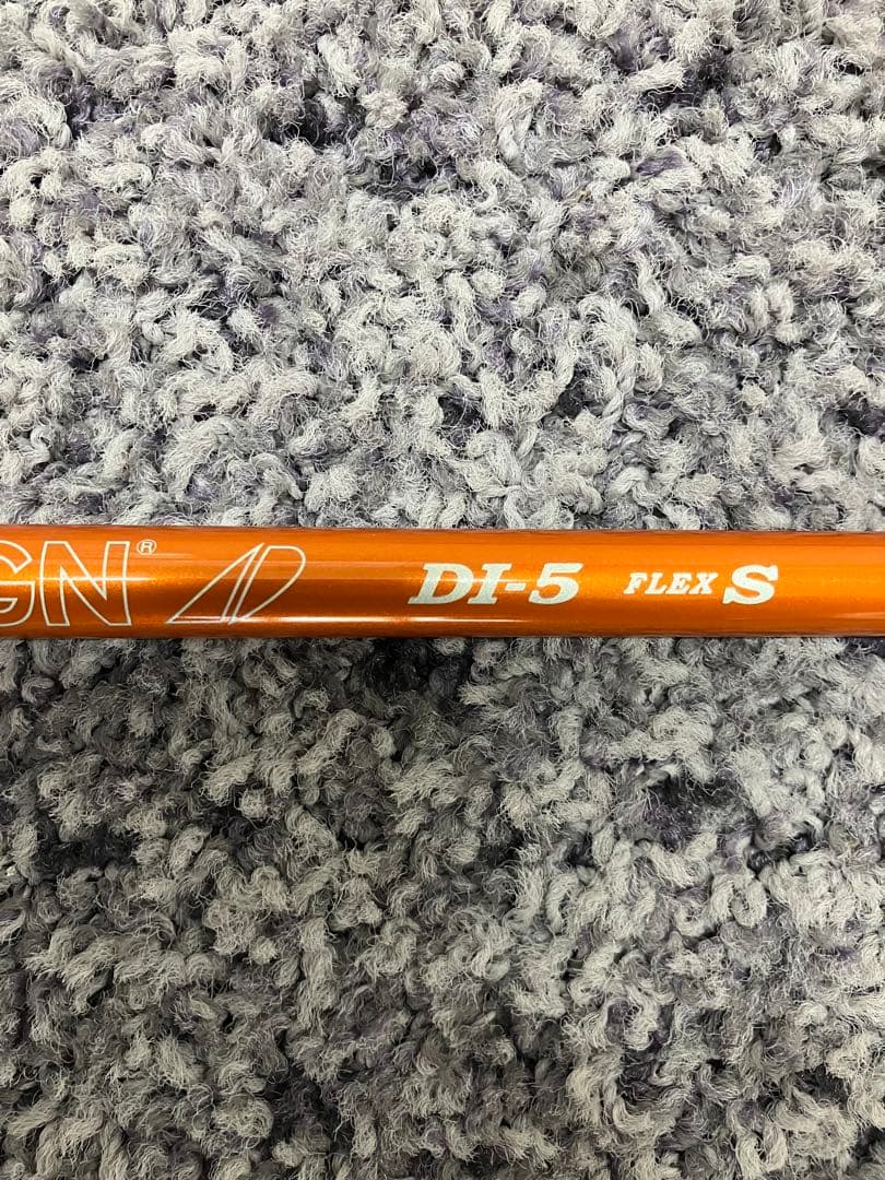 ツアーAD DI-5S タイトリストスリーブ付き　41.25インチ